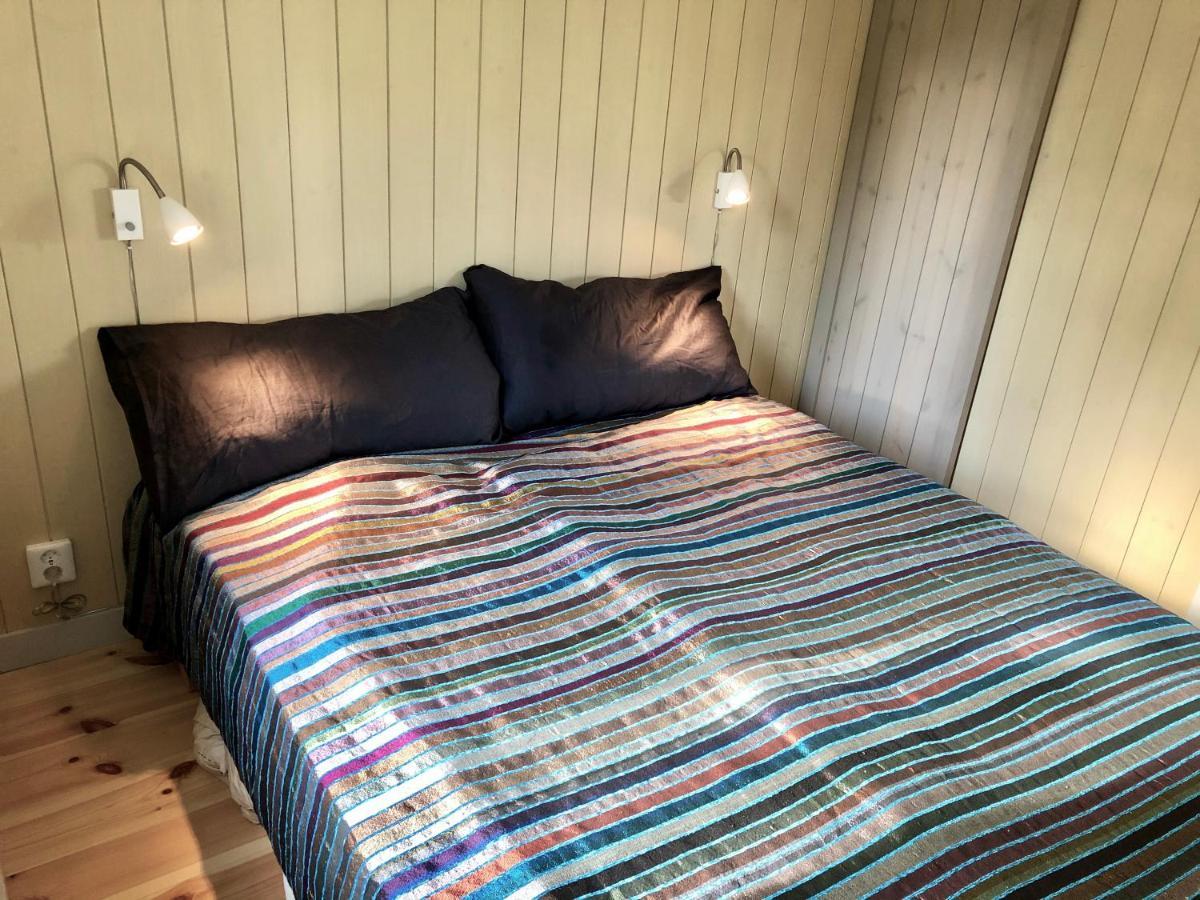 Mysig Nybyggd Stuga Naera Hav Och Natur Klovedal Exterior photo